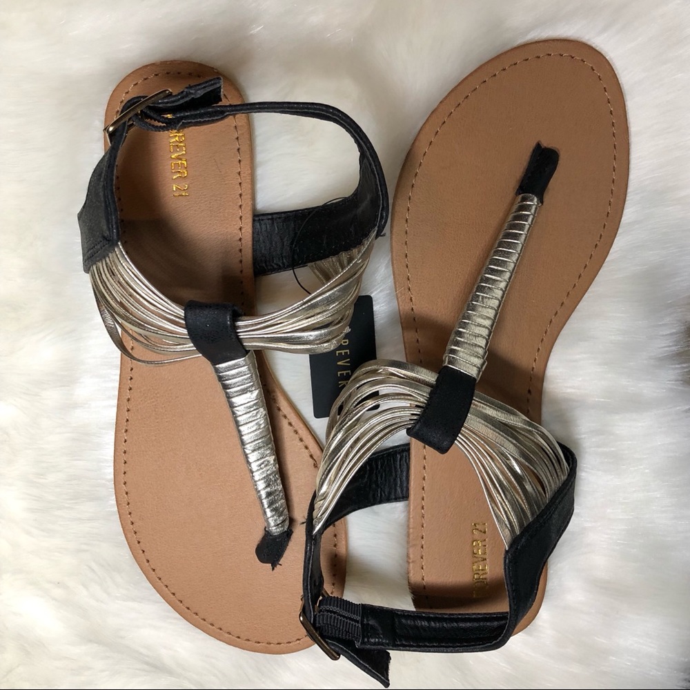 NWT Metallic Gold Gladiator Sandals 💛